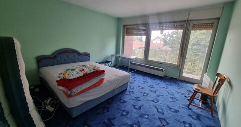 Željezničko naselje,Kuća