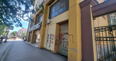 Center 1,Commercial property