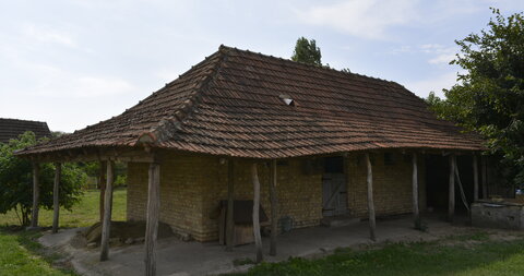 Gornji Tavankut,Kuća