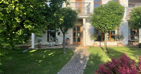 Bachka Topola,House