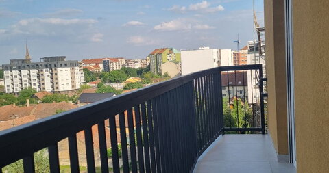 Stan + parkig mesto