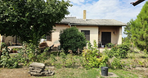 Mali Radanovac,Kuća
