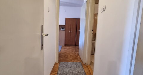 Cara Dušana