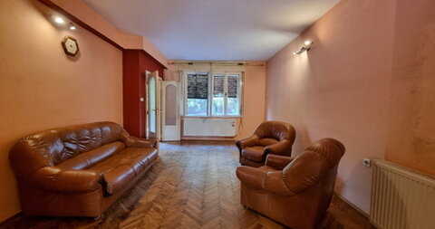 Kertvaroš,Kuća