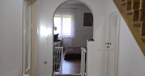 Kertvaroš,Kuća