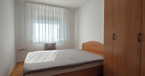 Trg Lazara Nešića