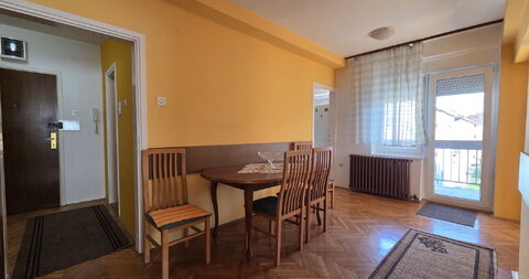 Trg Lazara Nešića