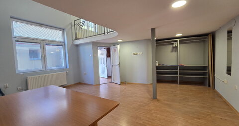 Centar 1,Poslovni prostor