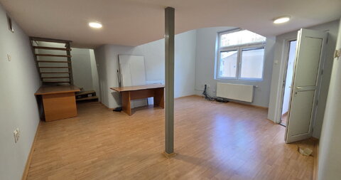 Centar 1,Poslovni prostor
