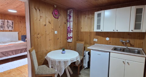 Mali Radanovac,Kuća