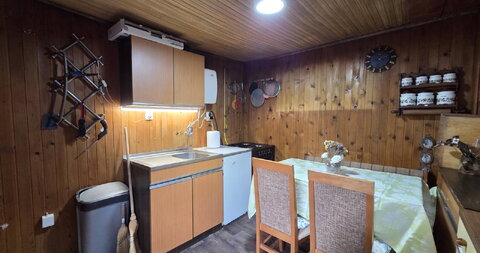 Mali Radanovac,Kuća