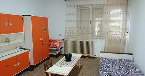 Željezničko naselje,Kuća