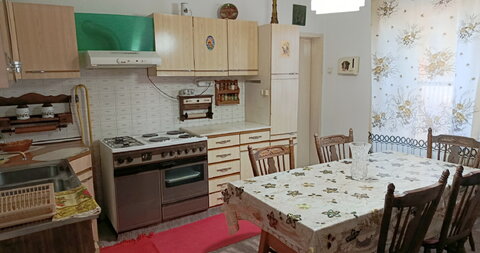 Željezničko naselje,Kuća